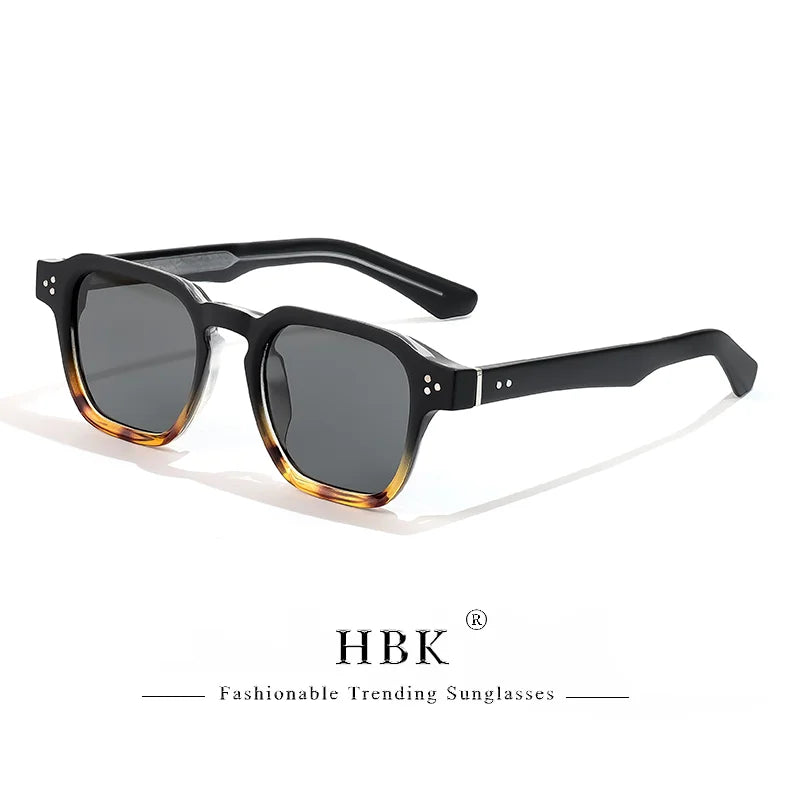 Óculos de Sol Quadrados Vintage com Lentes Degradê