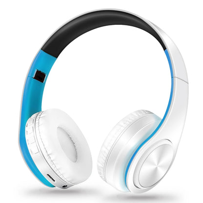 Auriculares sem fios Bluetooth dourados, com microfone incorporado e compatibilidade universal com Android e iOS.
