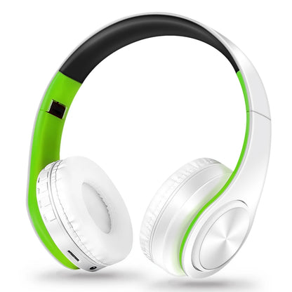 Auriculares sem fios Bluetooth dourados, com microfone incorporado e compatibilidade universal com Android e iOS.